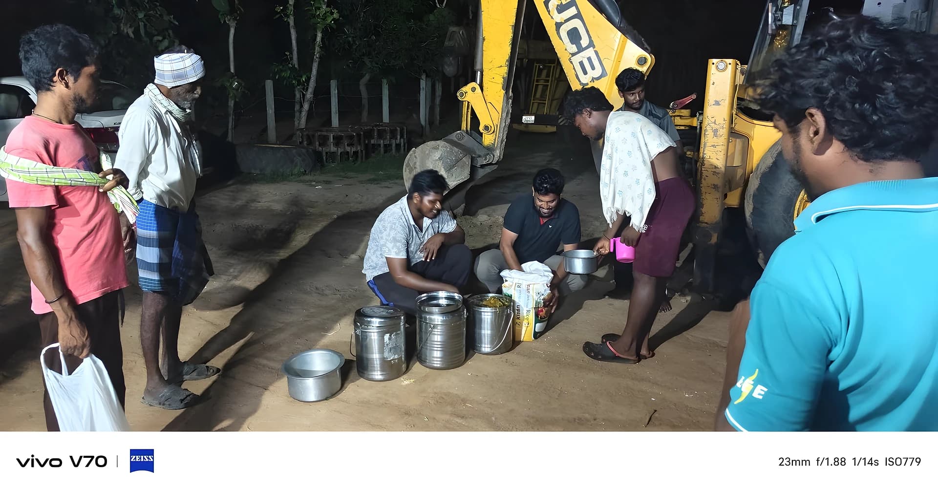 అన్నం వృథా కావొద్దు.... పేదలకే!
