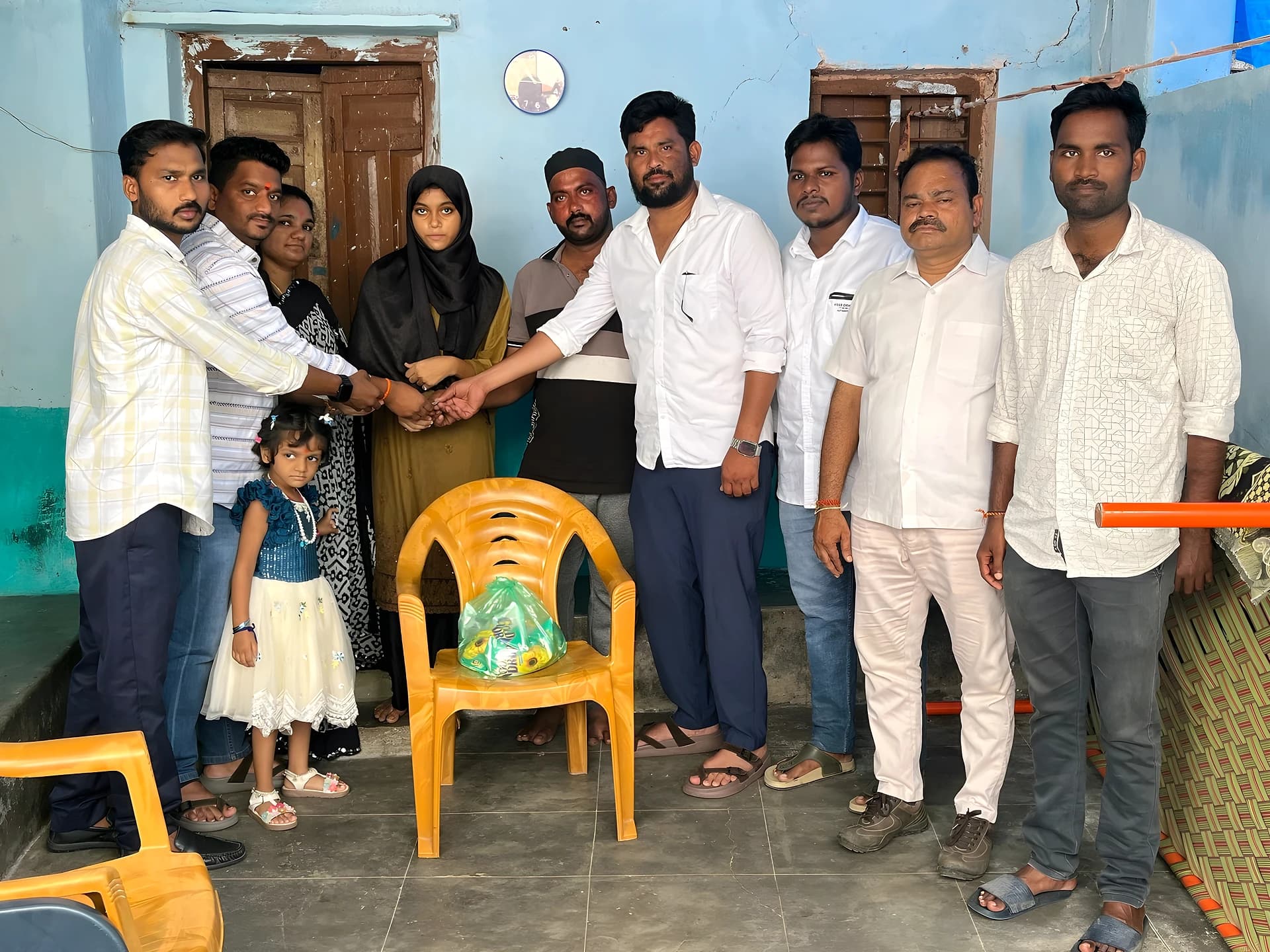 పేదింటి పెళ్లికి 9 వేలు సాయం!