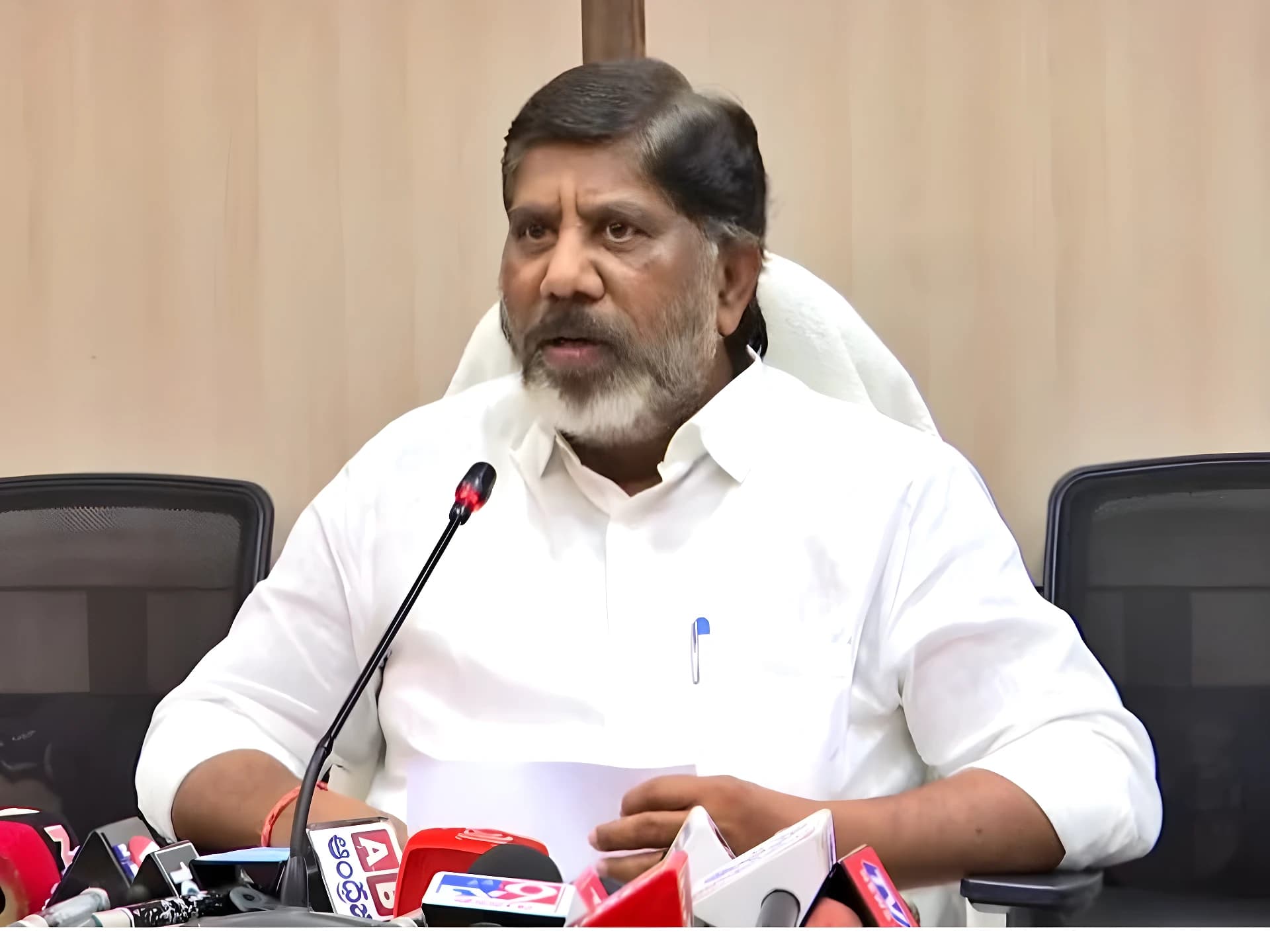 అచ్చంపేటలో ఉప ముఖ్యమంత్రి పర్యటన