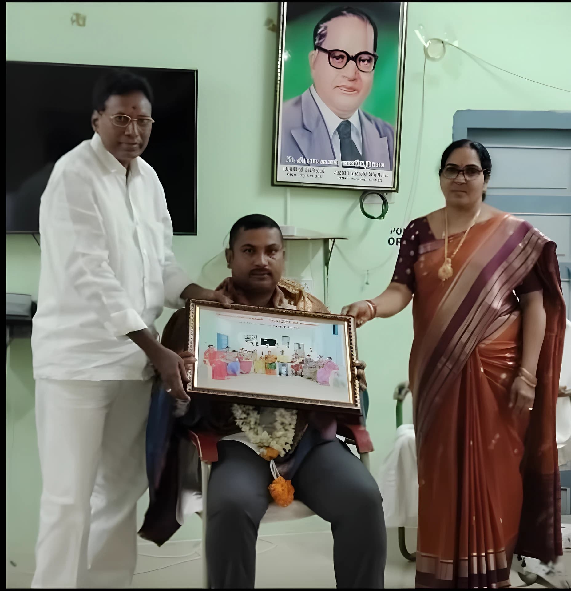 5 ఏళ్ల సర్వీస్.. ఎమోషనల్ ఫేర్వెల్!