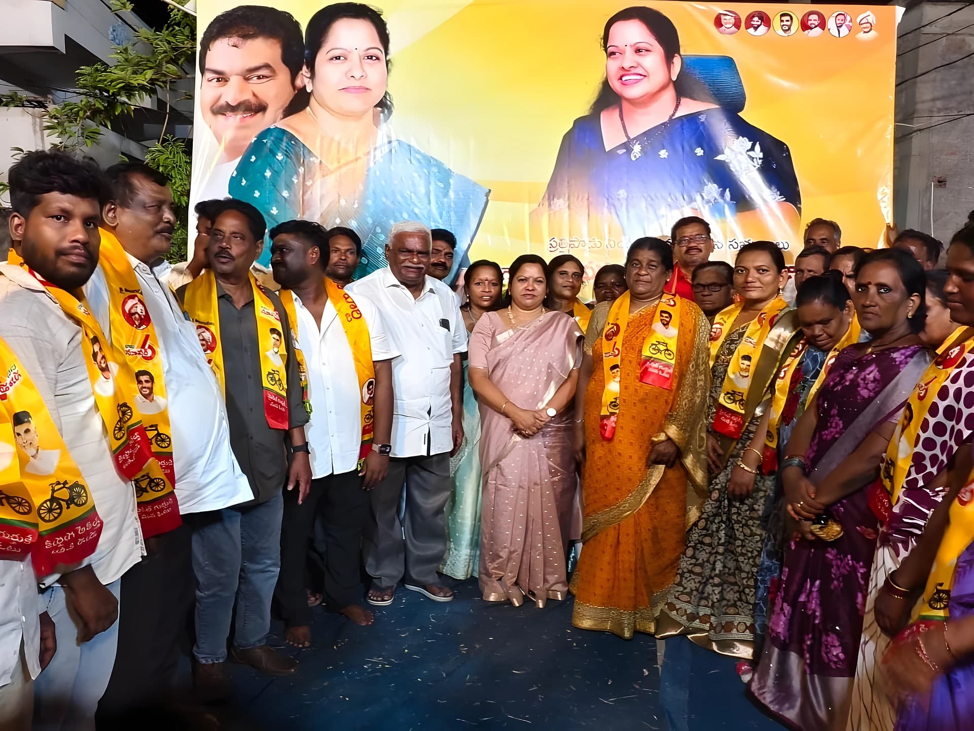 YCPకి షాక్.. పులి మధు వర్గం TDPలోకి!