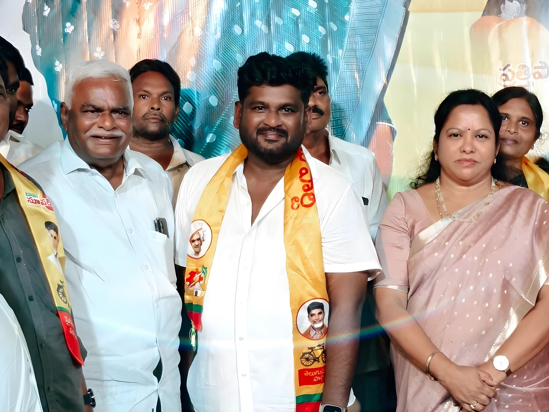 YCPకి షాక్.. పులి మధు వర్గం TDPలోకి!