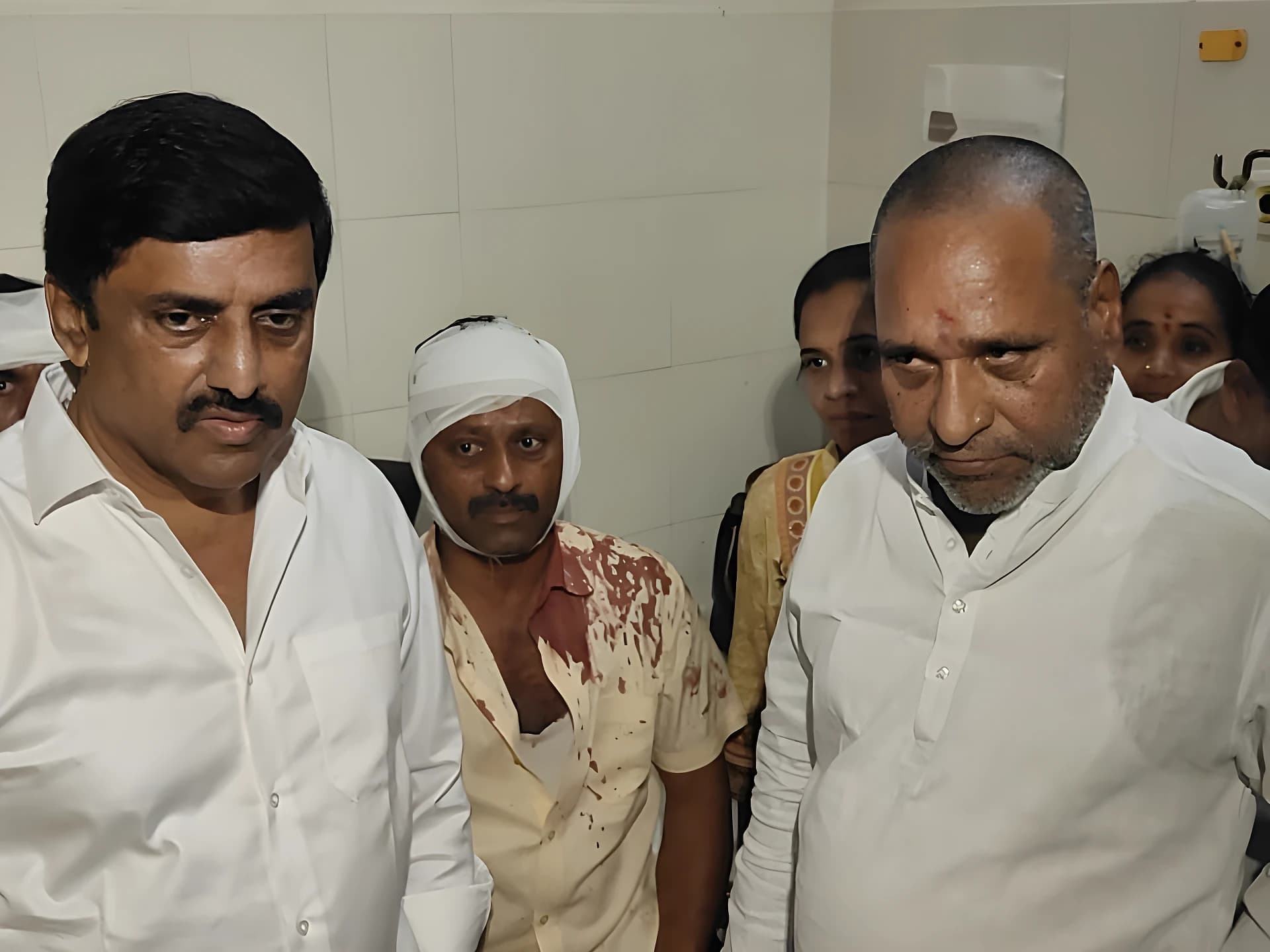 మా ఓపికే మా బలం!: టీడీపీ వార్నింగ్