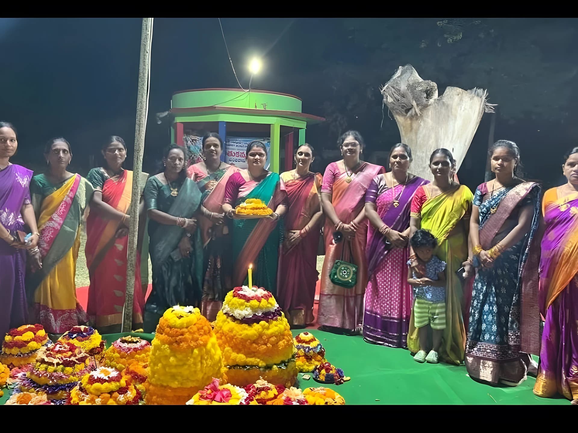 నర్సంపేటలో బతుకమ్మ సంబరాలు