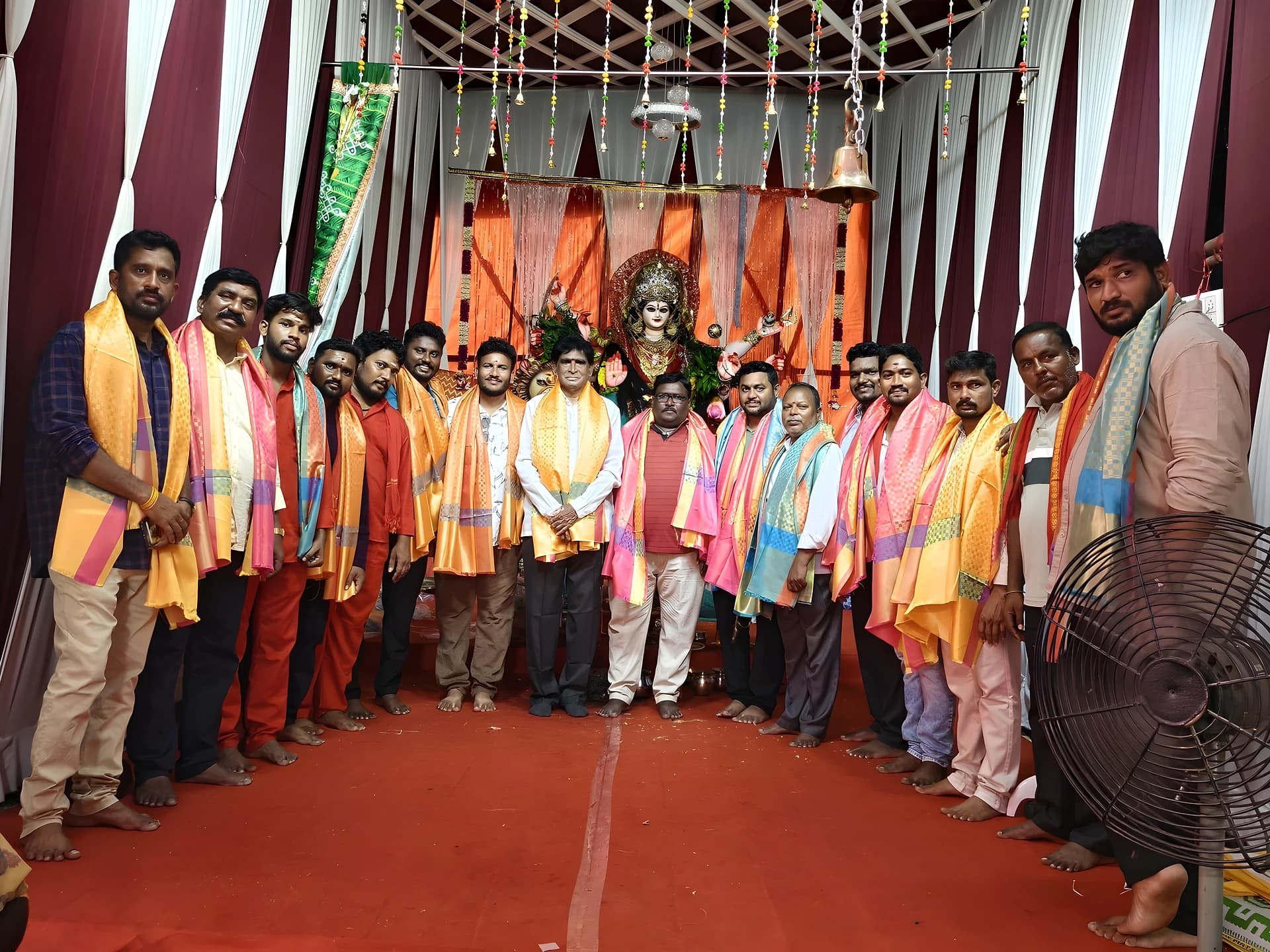 దుర్గామాత సన్నిధిలో ప్రత్యేక పూజలు