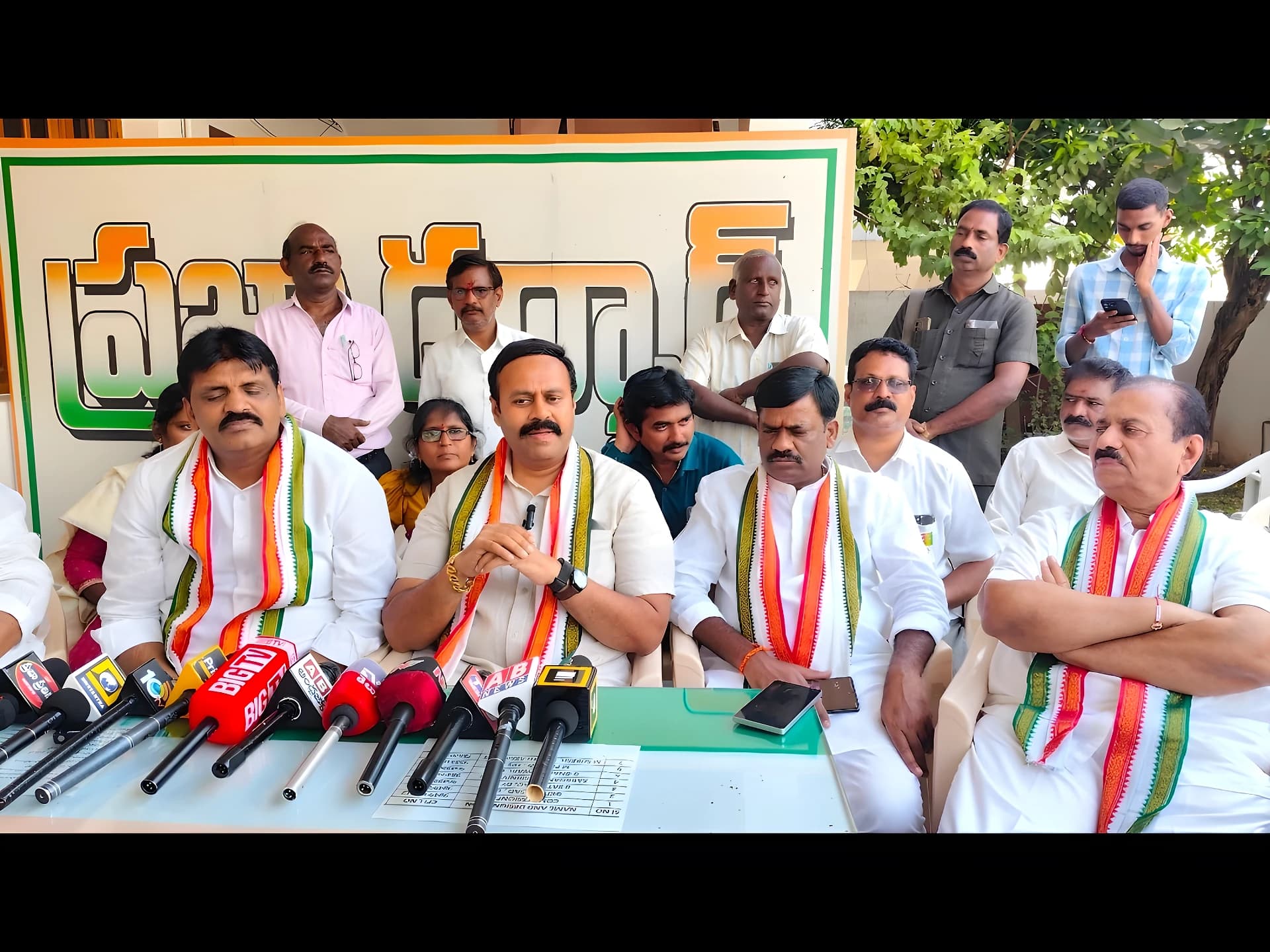 ఆర్టీసీ ఎన్నికలు.. విలీనంతో ముడిపడ్డాయి!
