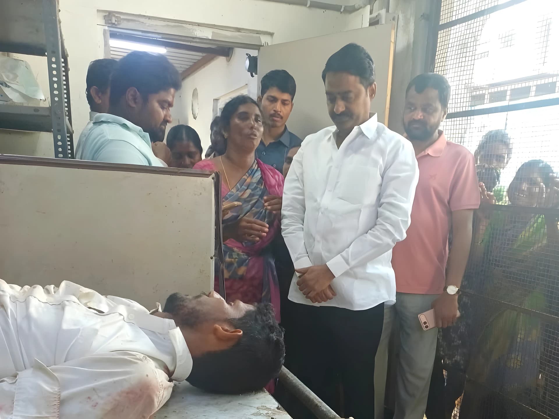బాలెంలలో ఘోర రోడ్డు ప్రమాదం
