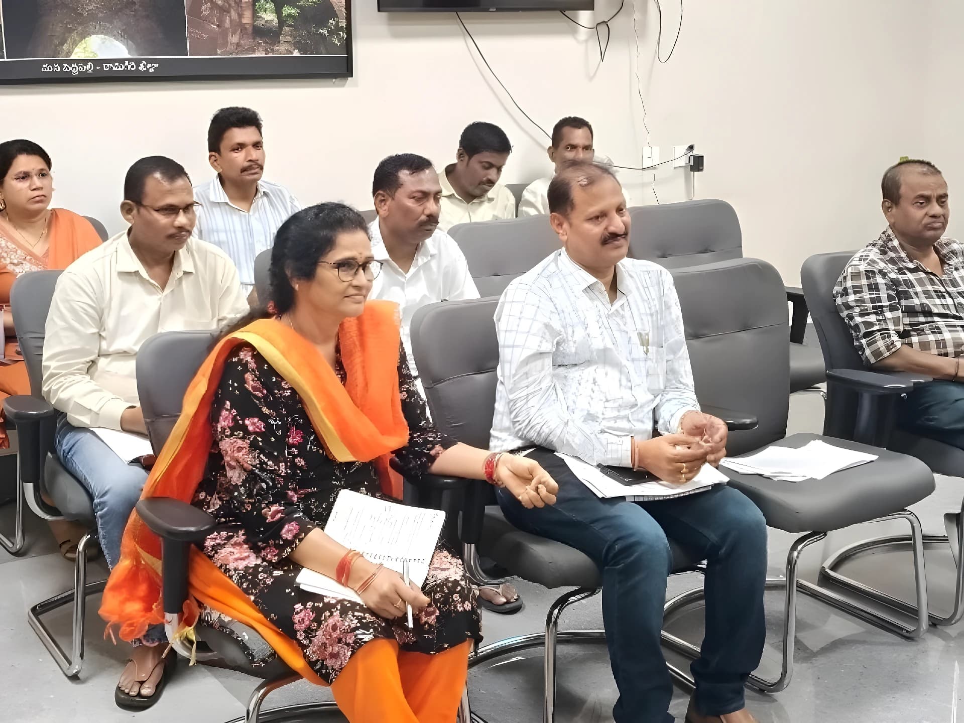 ధాన్యం కొనుగోళ్లకు పకడ్బందీ ఏర్పాట్లు చేయాలి
