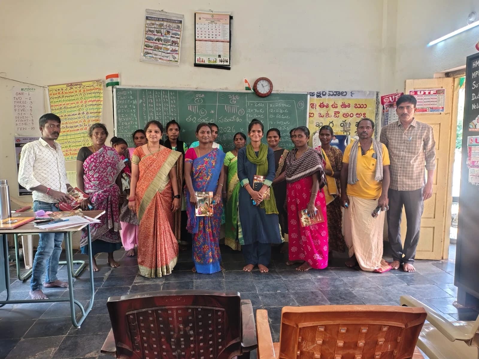 దుత్తలూరు స్కూల్లో పోలింగ్