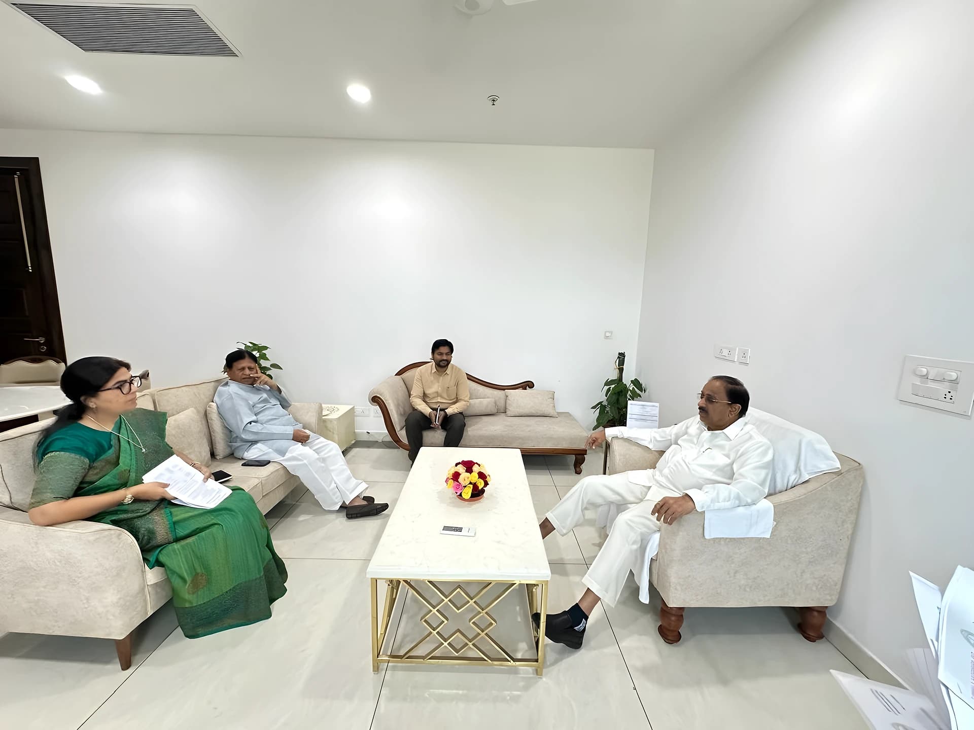 గవర్నమెంట్ ఎడ్యుకేషన్ సెక్షన్పై ఫోకస్