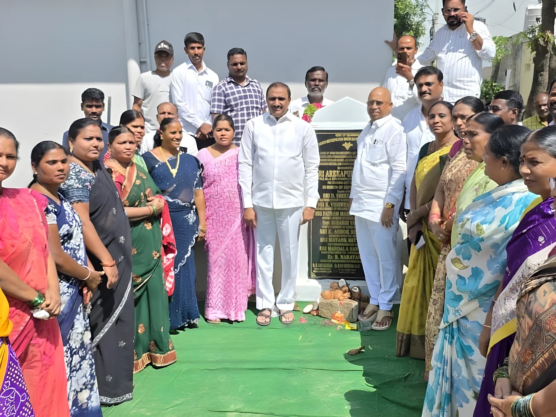 సీవర్ లైన్ పనులకు శంకుస్థాపన
