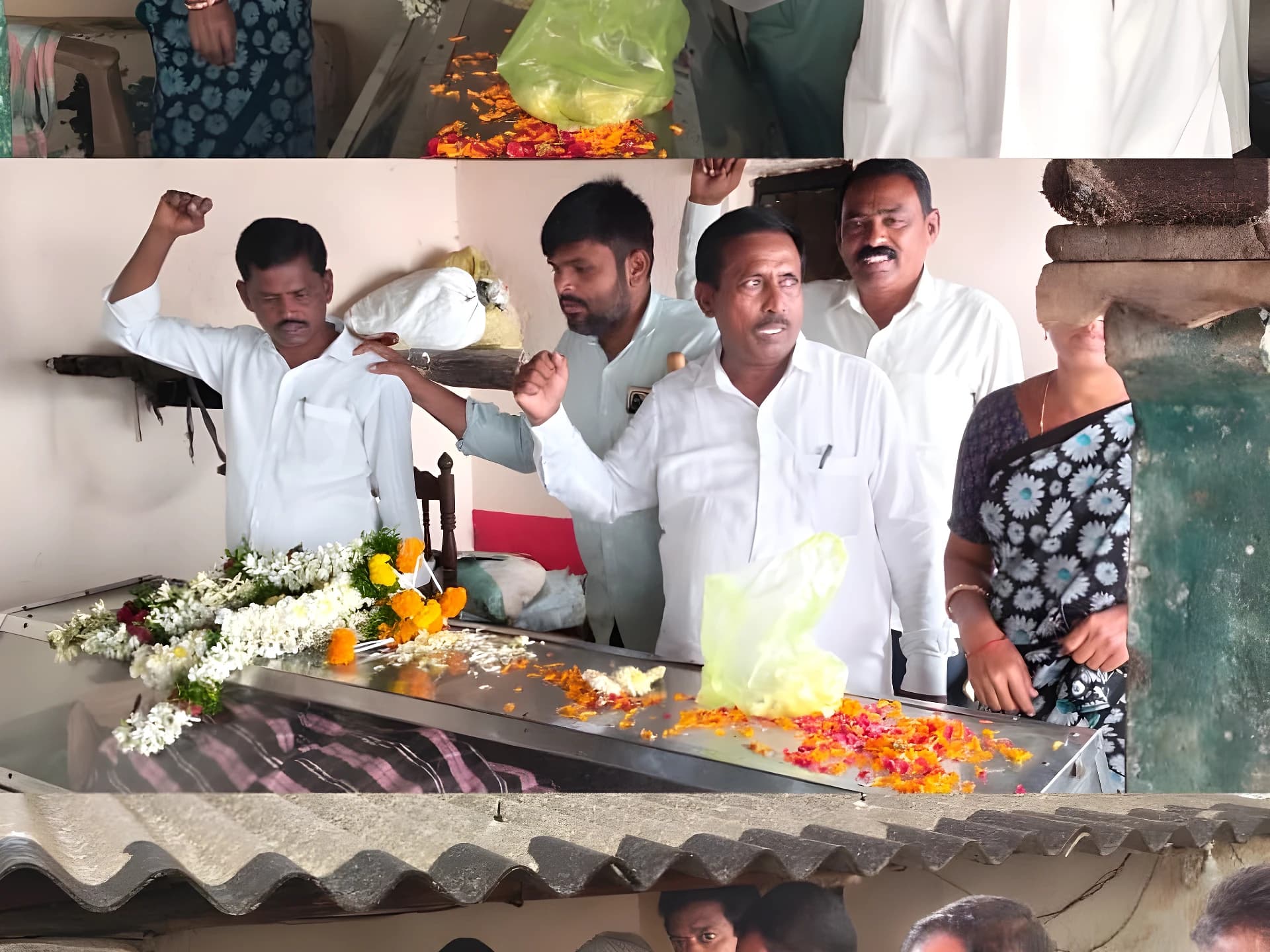 సీనియర్ కామ్రేడ్ వీరయ్యకు నివాళులు
