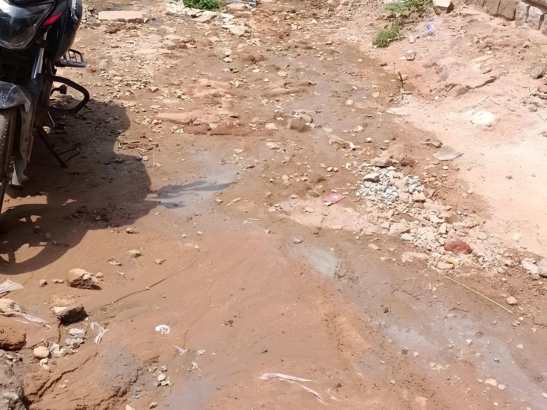 3 ఏళ్లుగా పట్టించుకోని అధికారులు