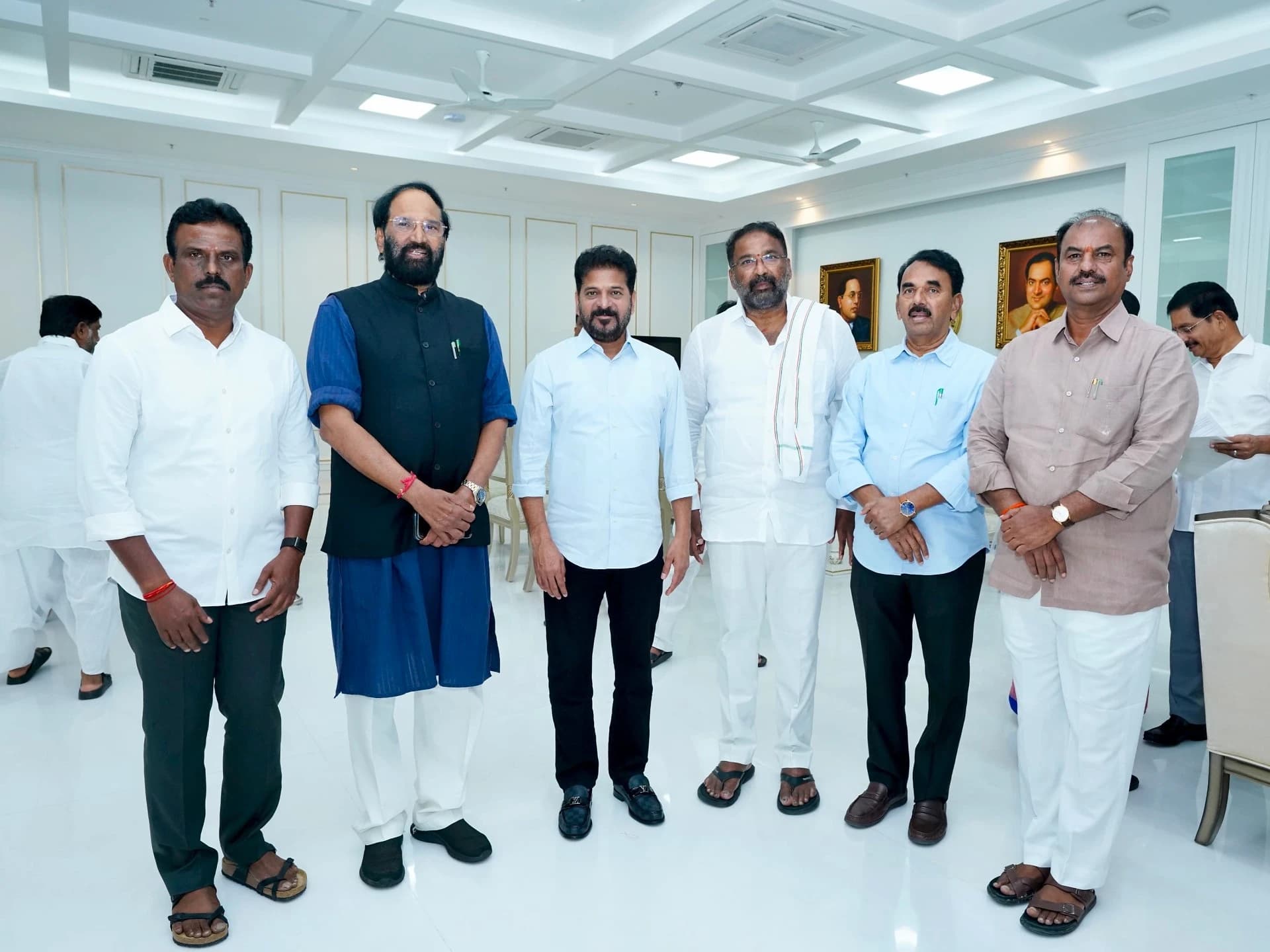 జూరాల నీళ్లు.. రైతులకు గుడ్ న్యూస్!