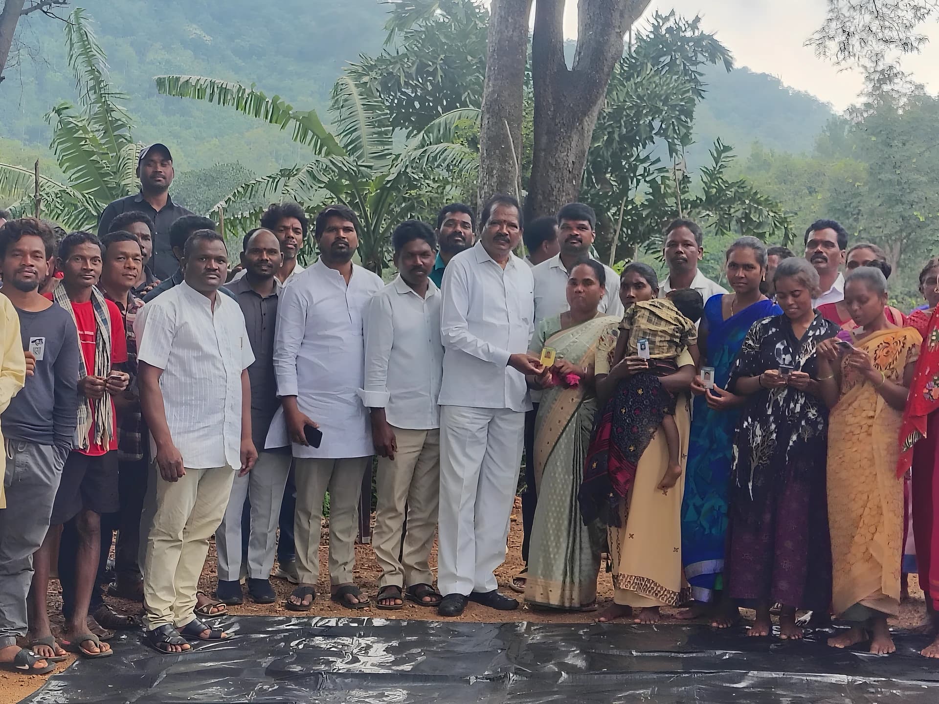 టికెట్లలో పైరవీలేదు.. అరకు ఎమ్మెల్యే ప్రకటన