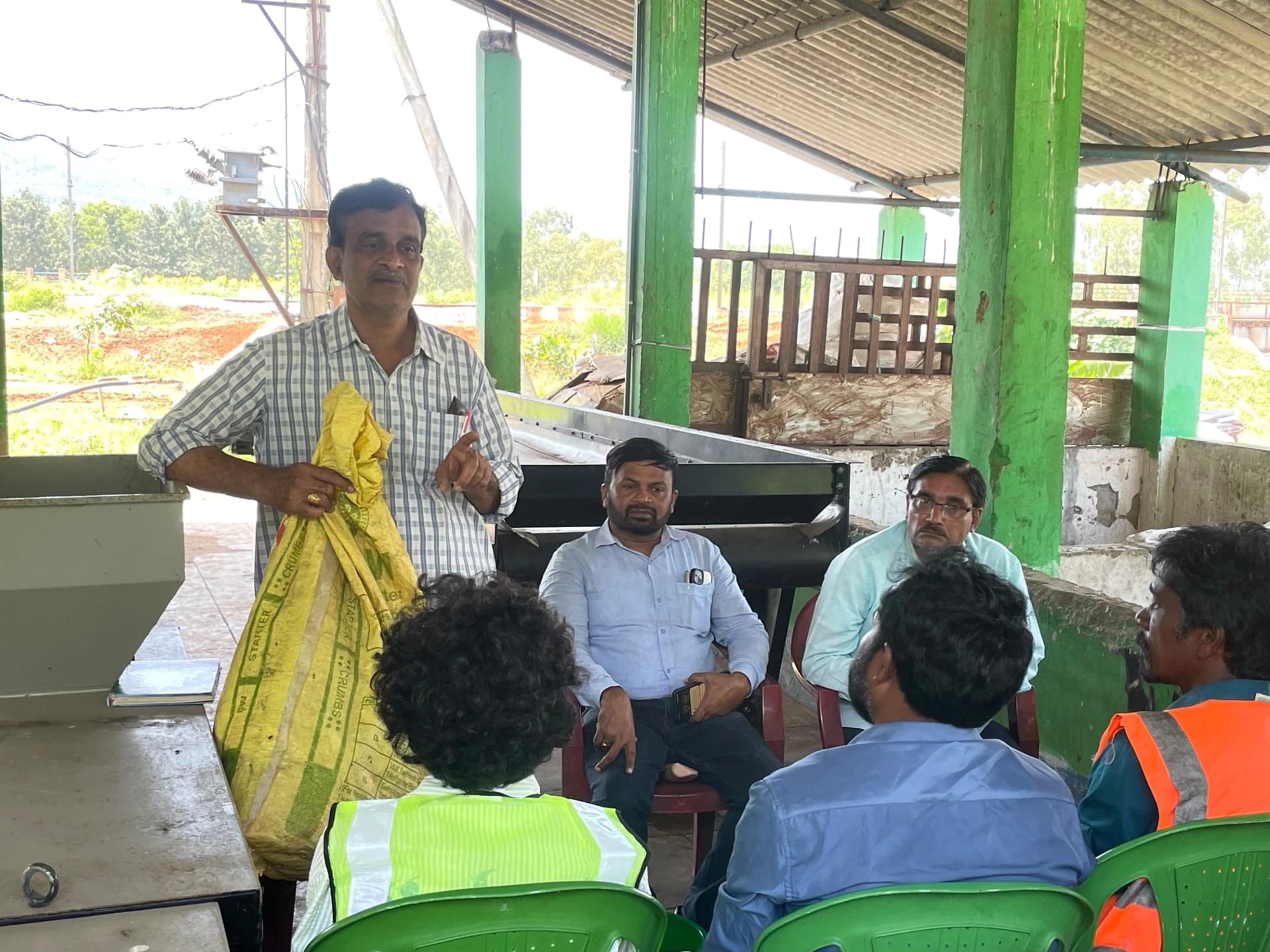 'చెత్తను ఇంటి వద్దే వేరు చేయాలి'