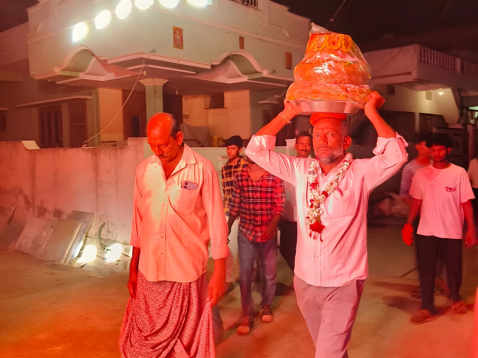గణేష్ లడ్డూ వేలం.. 1.13 లక్షలకు కైవసం