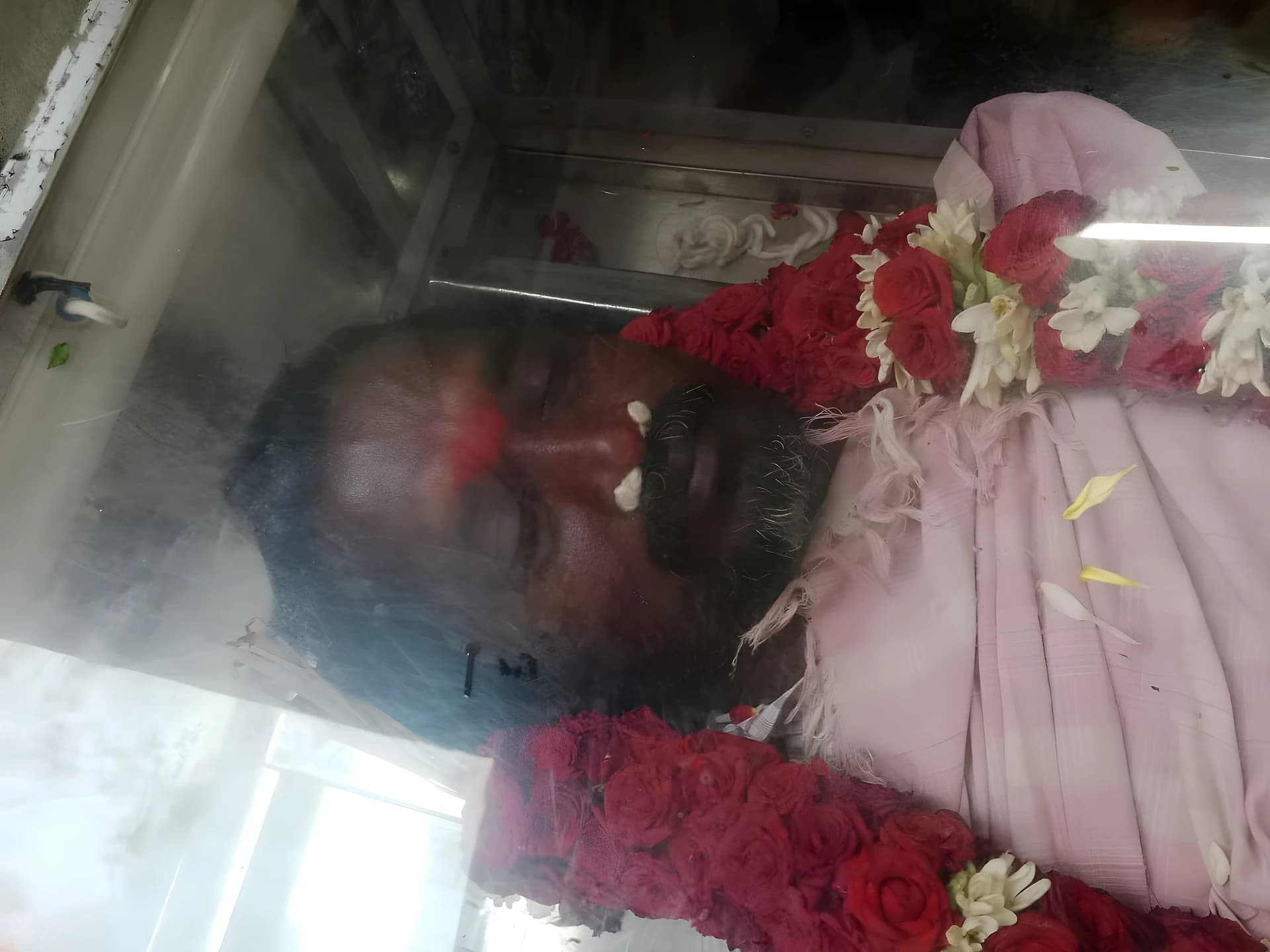 విద్యుత్ షాక్.. గీత కార్మికుడి మృతి!