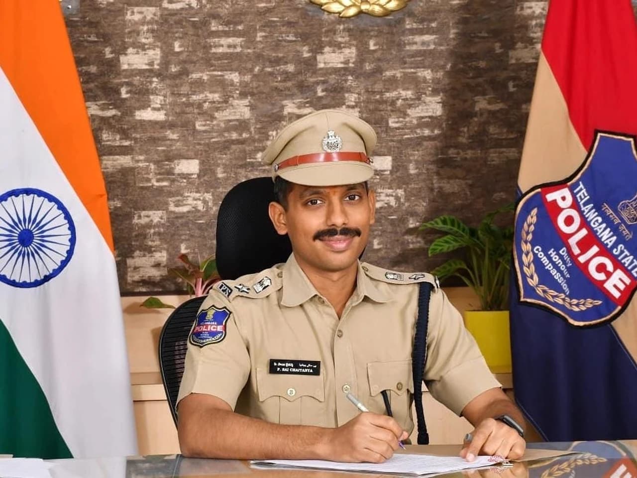భార్య ఆత్మహత్య కేసులో భర్తకు 5 ఏళ్ల జైలు