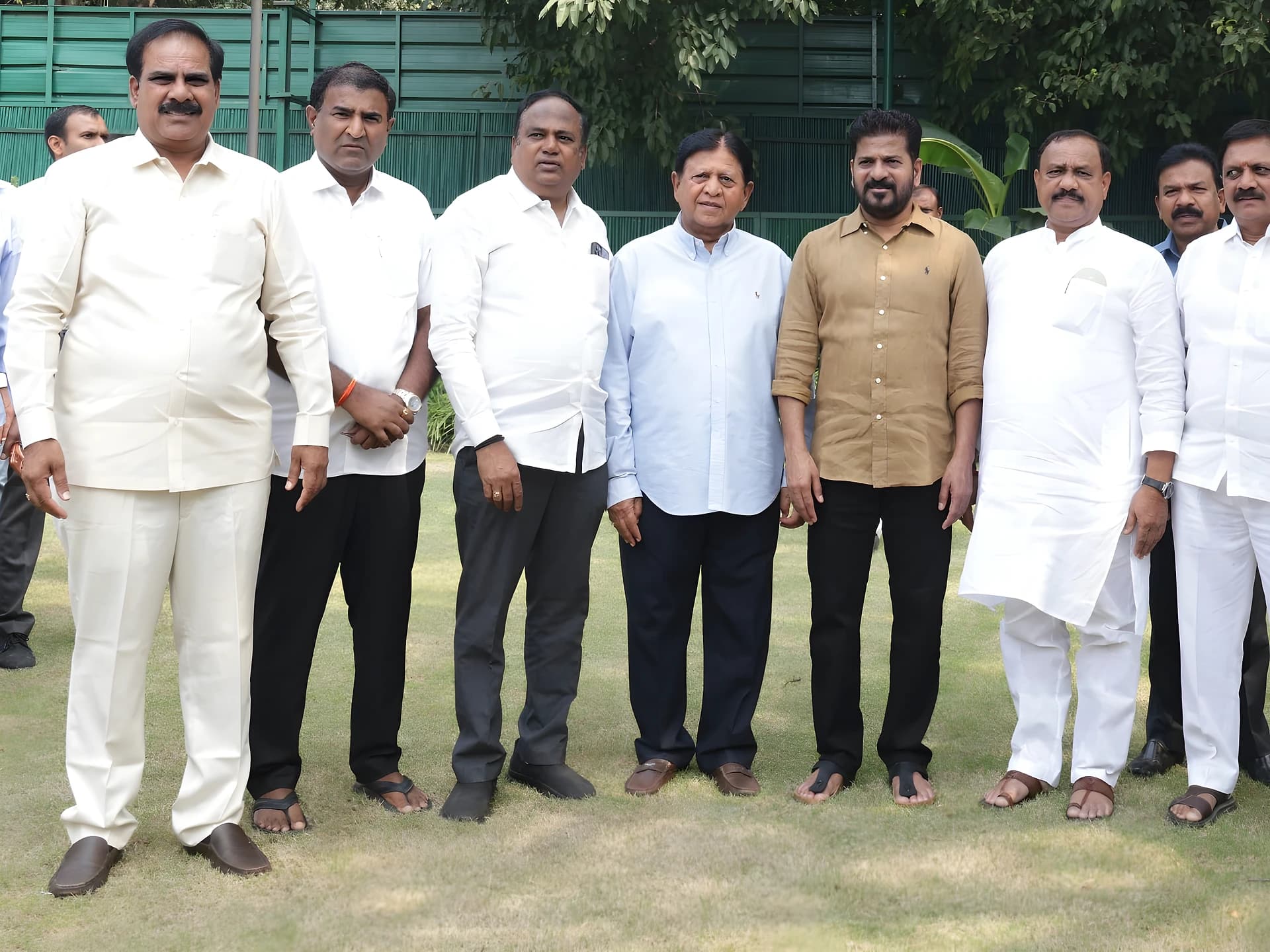 ఢిల్లీ జంతర్ మంతర్ వద్ద కాంగ్రెస్ నిరసన