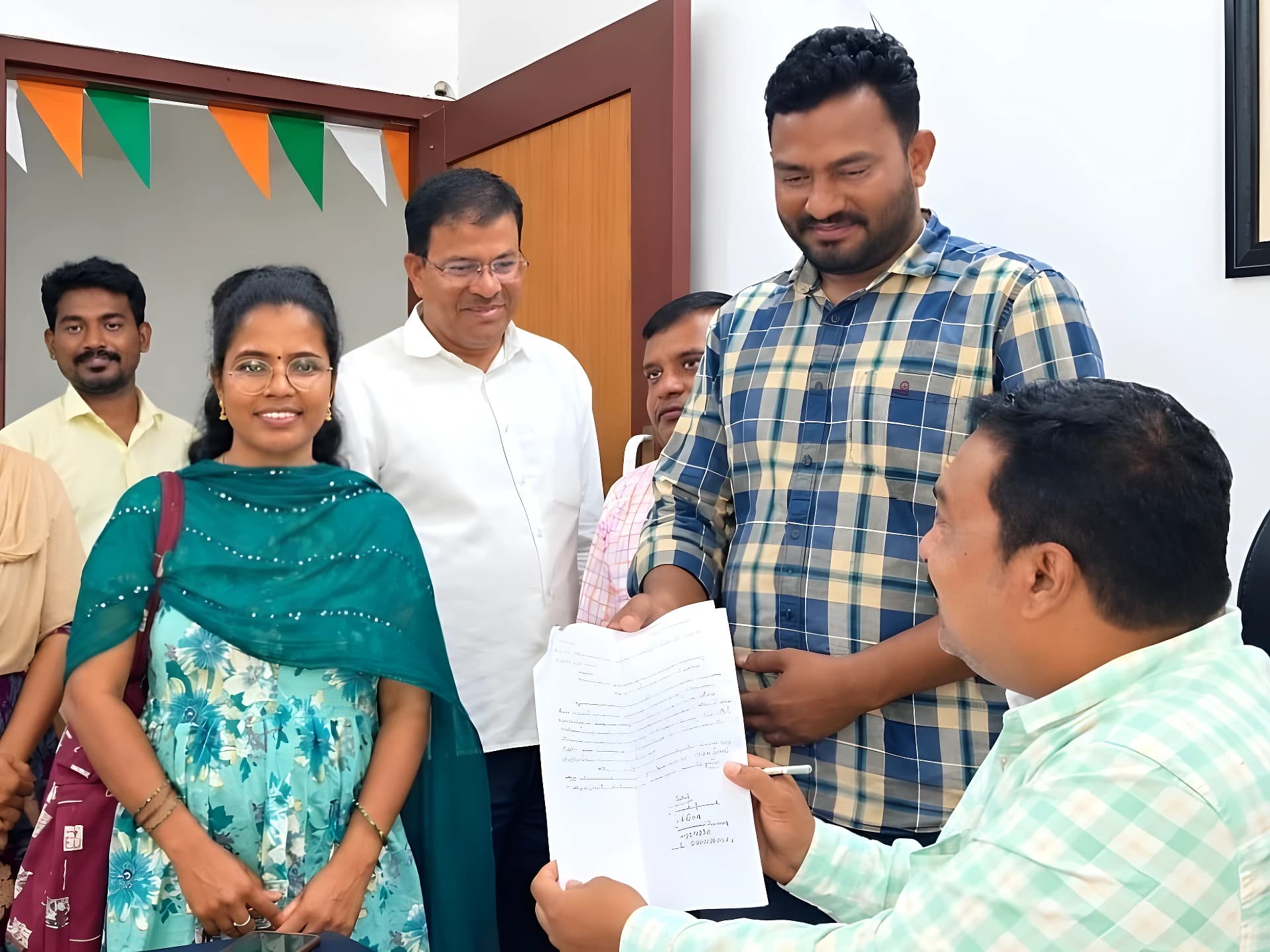 డిప్యూటేషన్ వివాదం.. దళిత కార్యదర్శికి న్యాయం కావాలి