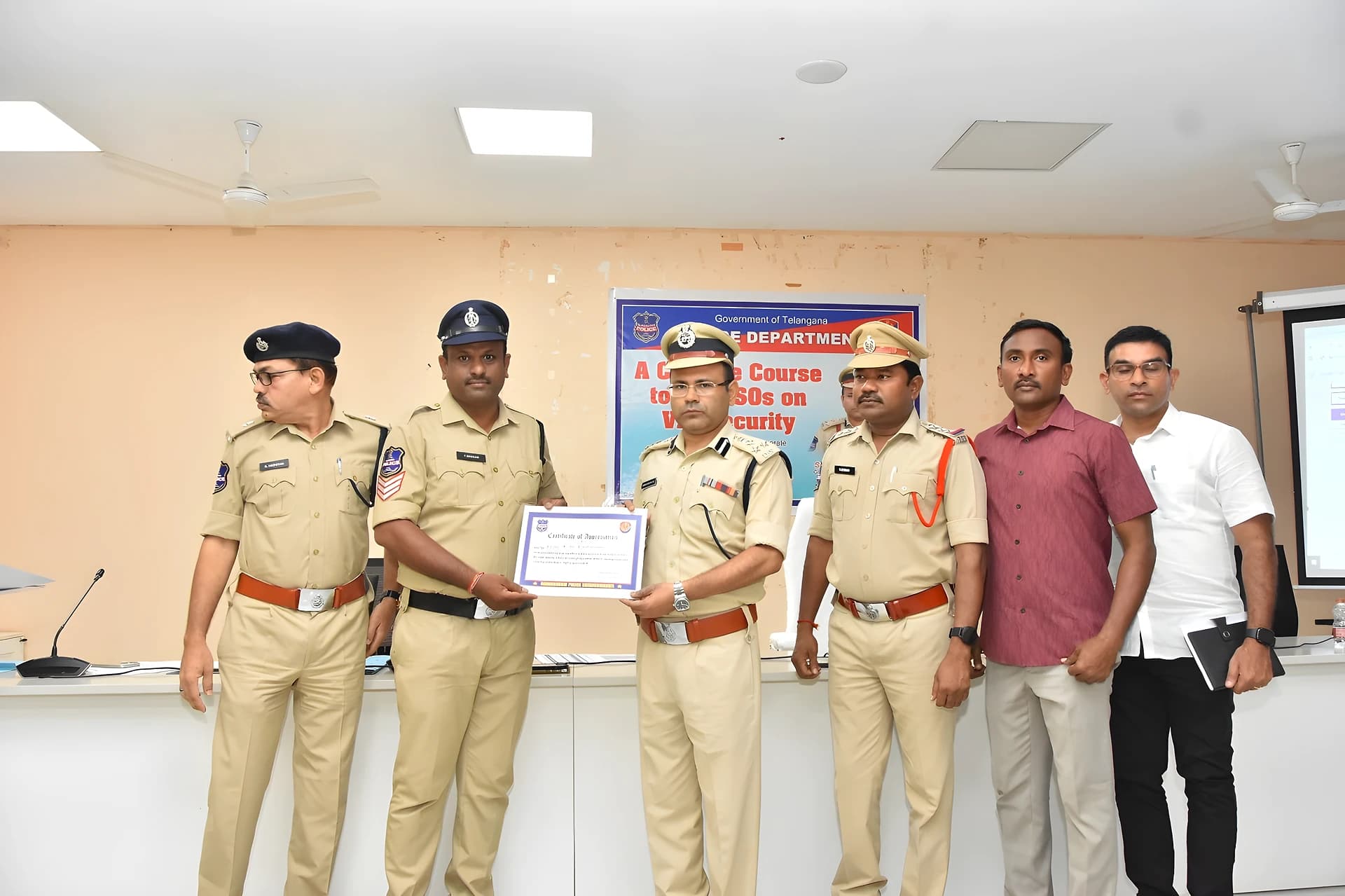 కేసుల దర్యాప్తు వేగవంతం
