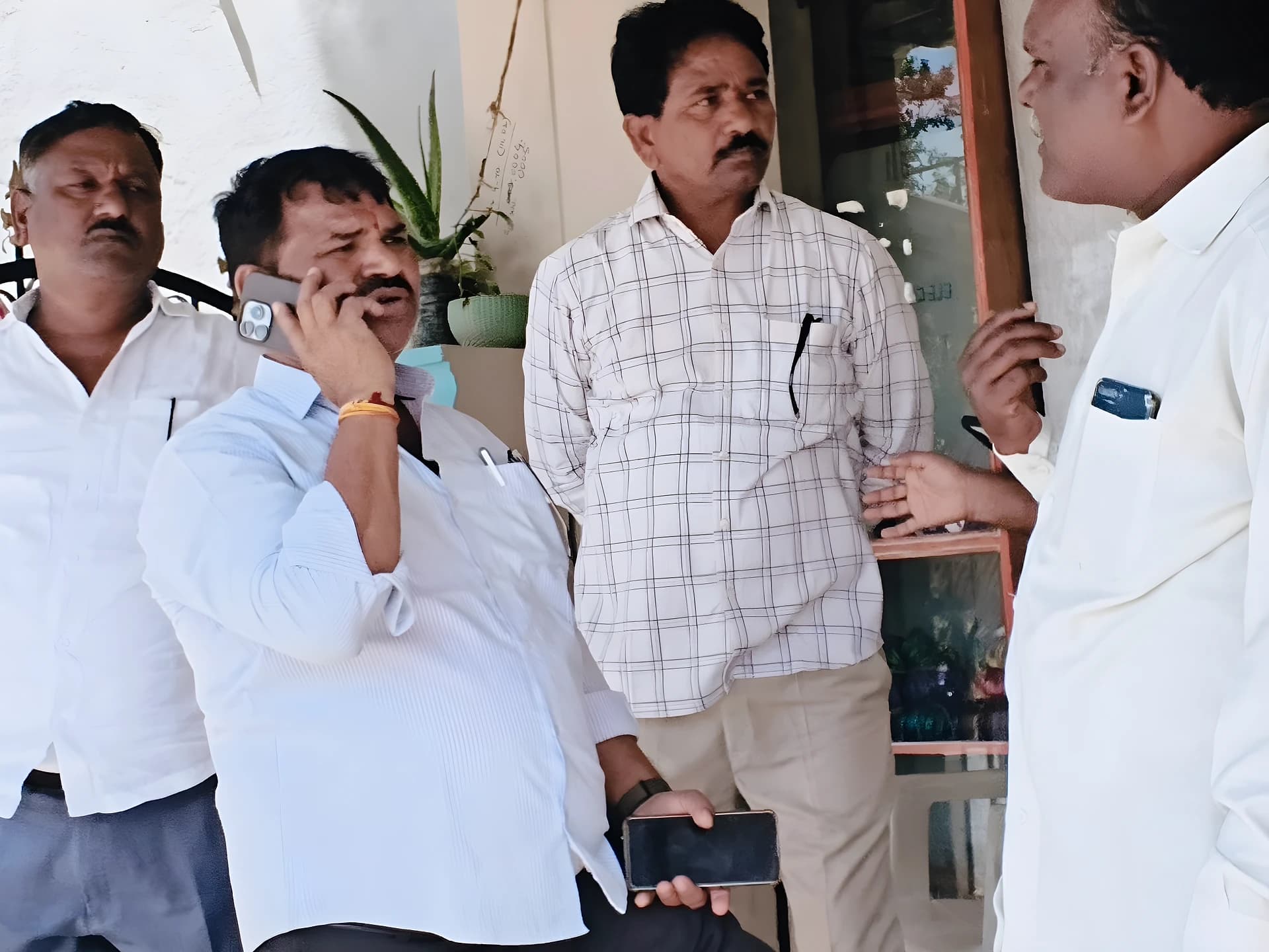 ఇళ్ల పక్కనే విద్యుత్ లైన్.. ప్రజావాణిలో ఫిర్యాదు