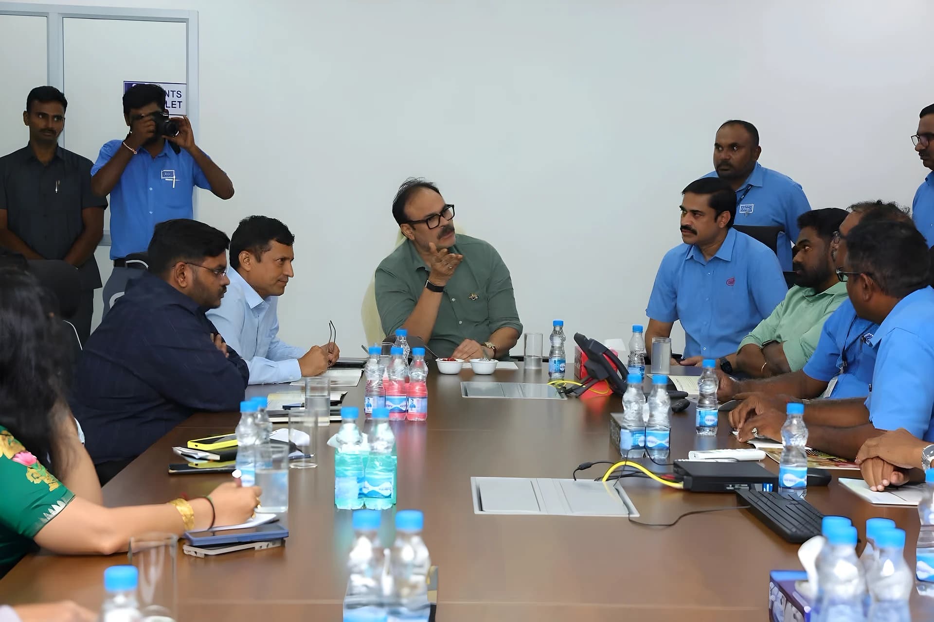 ఖాళీ స్థలాలను హరిత వనాలుగా మార్చాలి