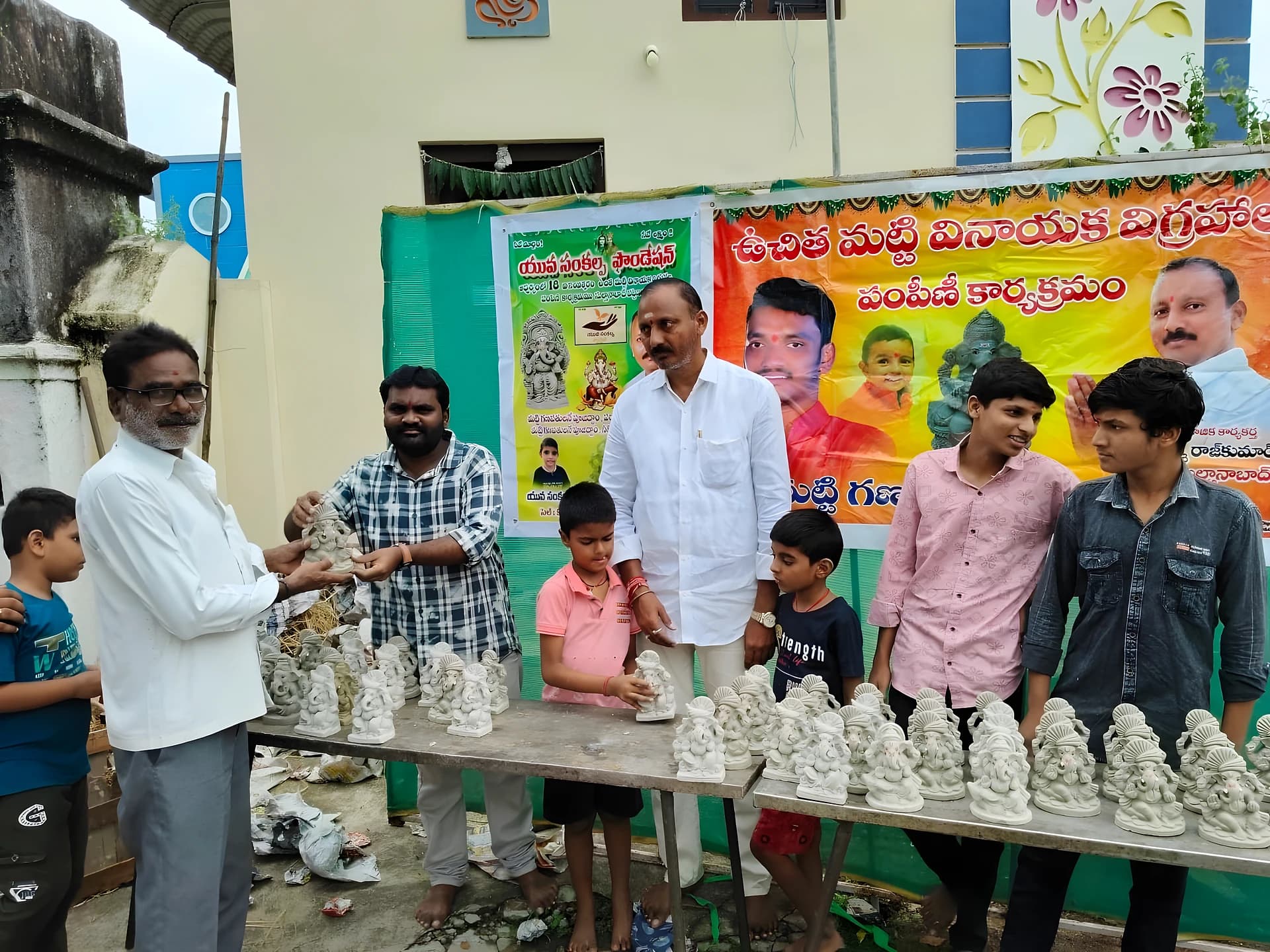 మట్టి వినాయకుడే ముద్దు