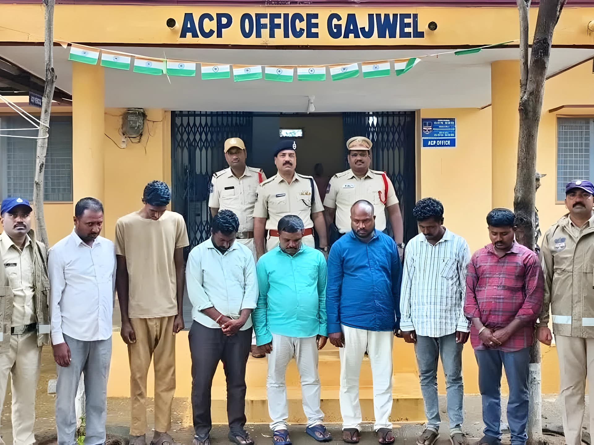 ఆ ఘటనలో ఏడుగురు అరెస్ట్!