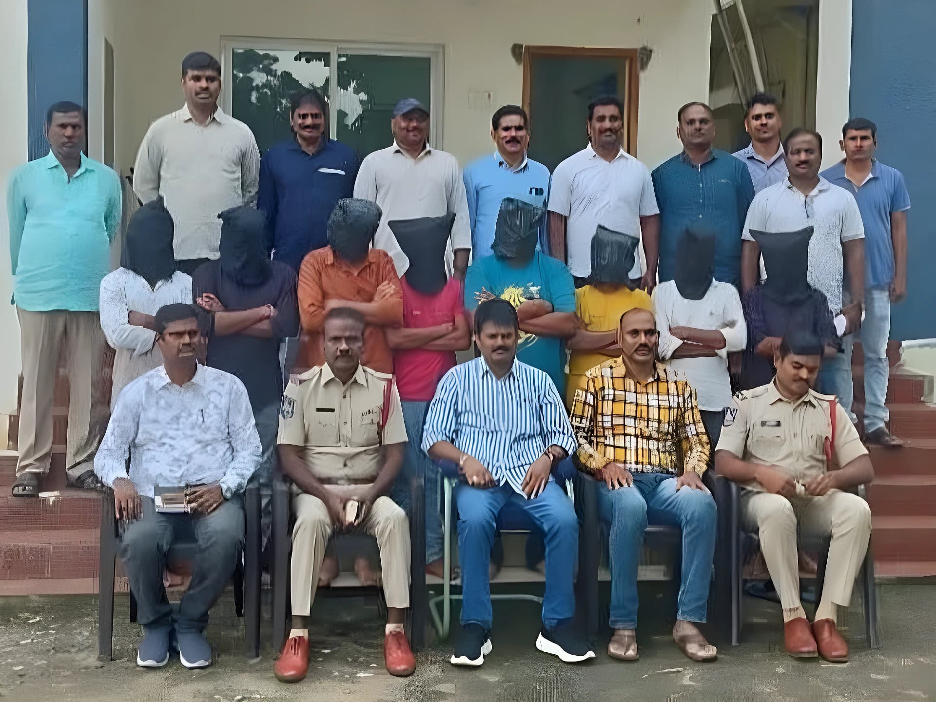 ఆ రాగి తీగల దొంగలు దొరికారు!