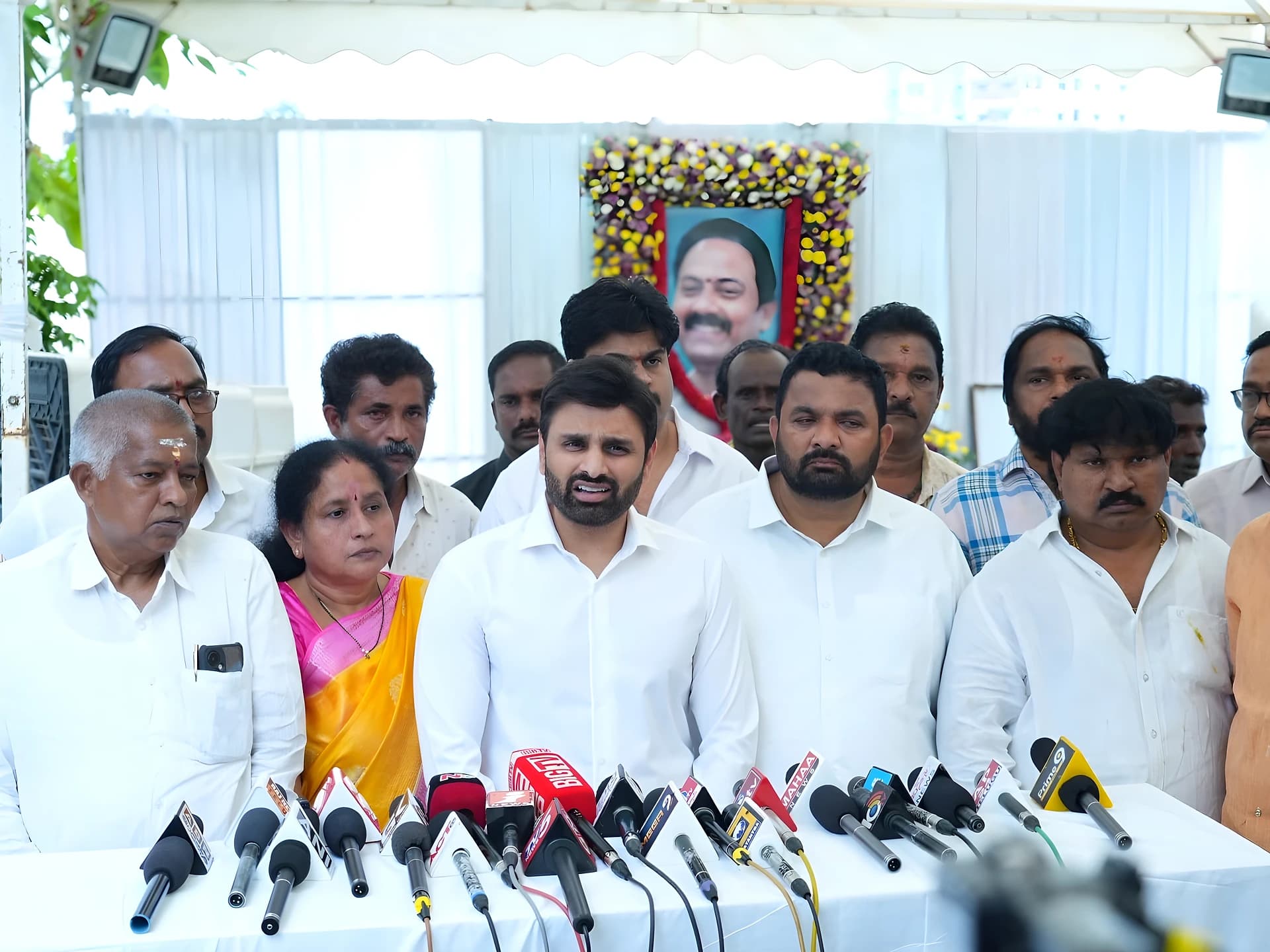 ఆళ్ల నాని మృతికి ఎంపీ పుట్టా నివాళి..!