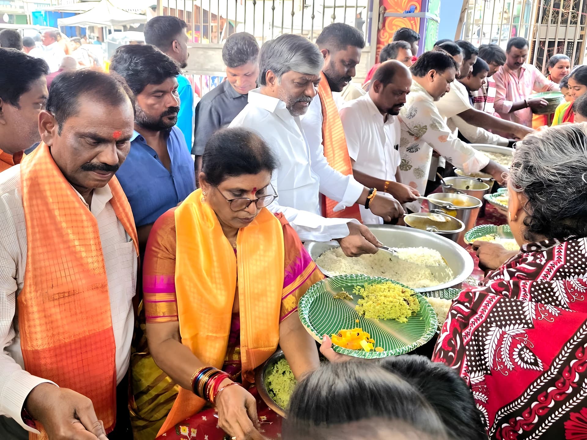 చిలకలగూడలో దేవి నవరాత్రి ఉత్సవాలు