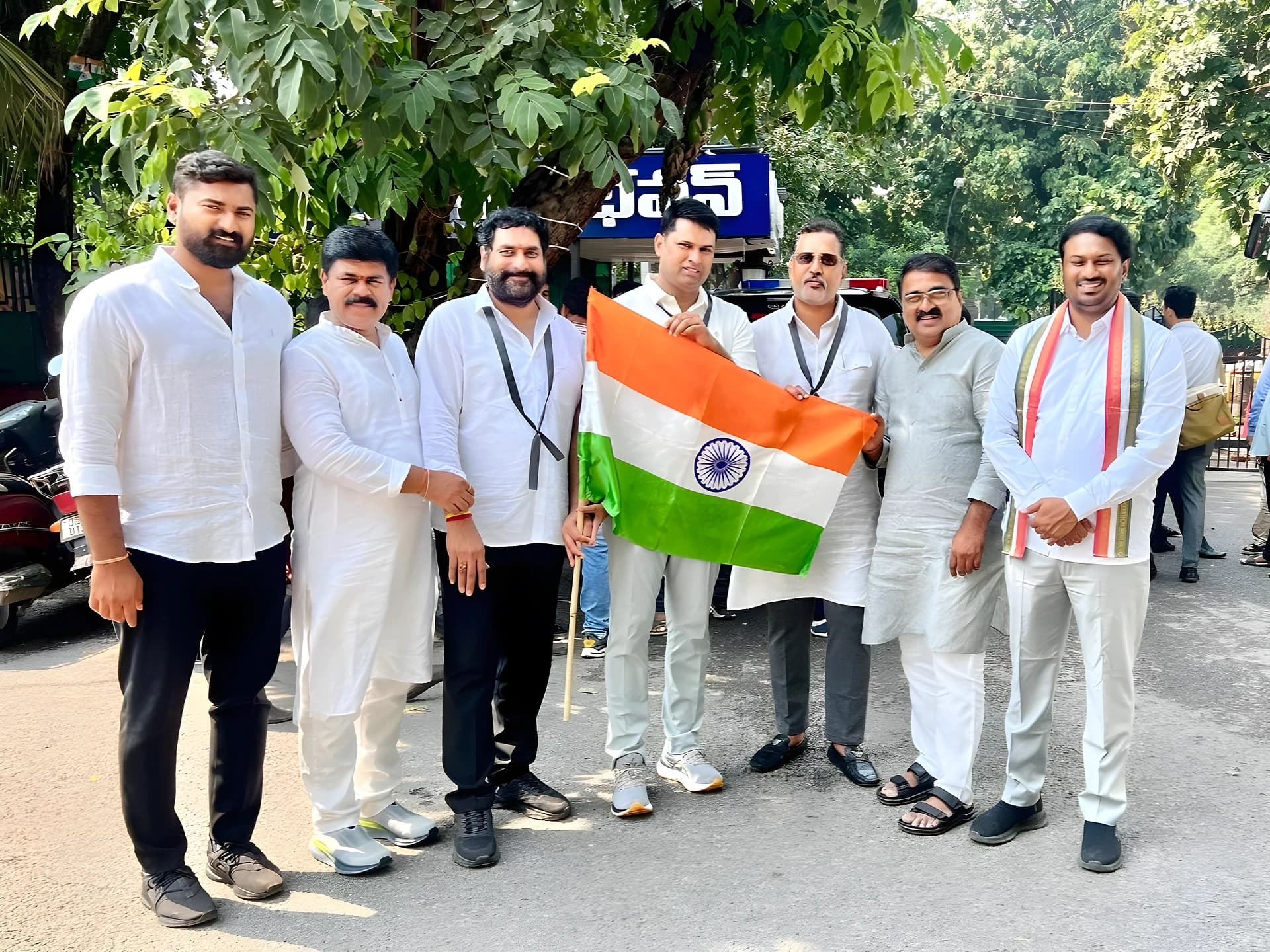 ఎన్నికల సంఘం పారదర్శకతను నిరూపించుకోవాలి