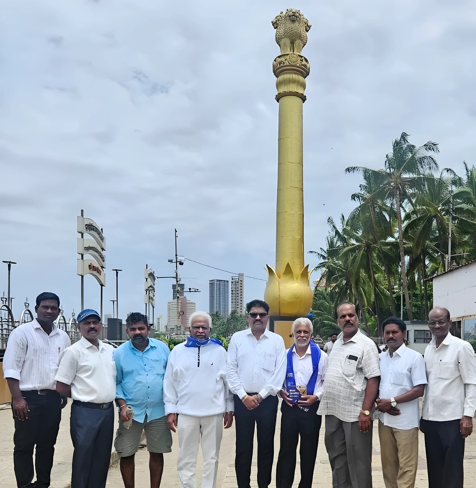 చైత్యభూమిని దర్శించిన రచయిత కొలకలూరి ఇనాక్
