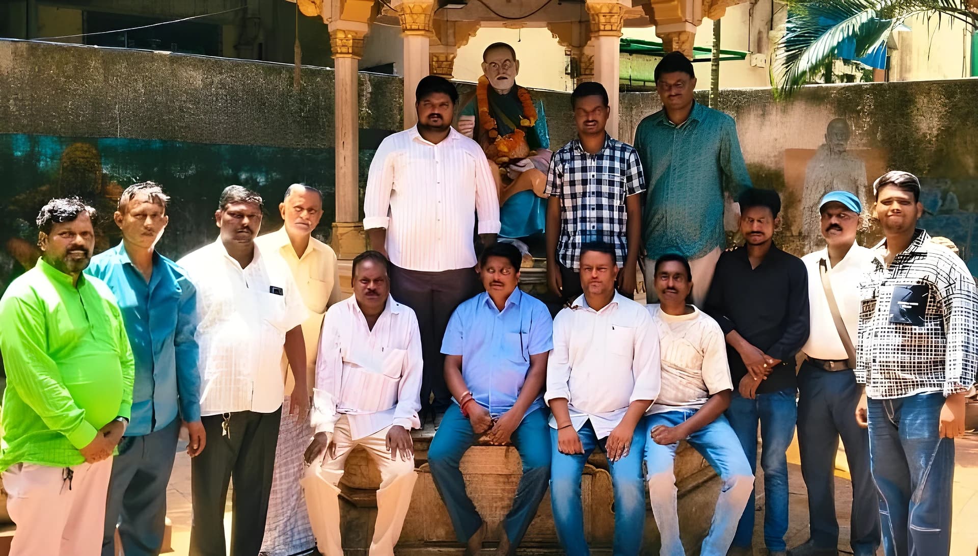 ముంబైకర్లను.. తెలంగాణ స్థానికులుగా గుర్తించాలి!