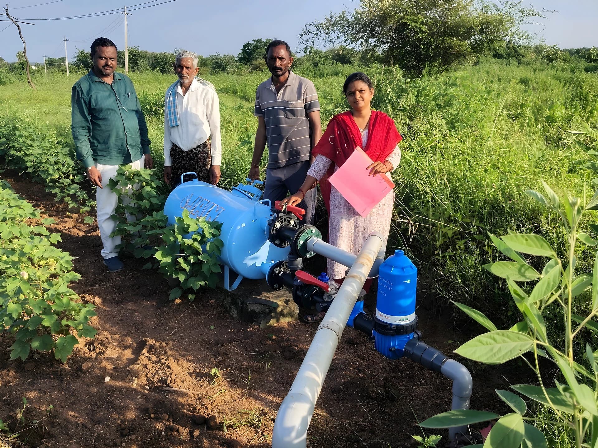 డ్రిప్ సేద్యంపై క్షేత్రస్థాయి పరిశీలన