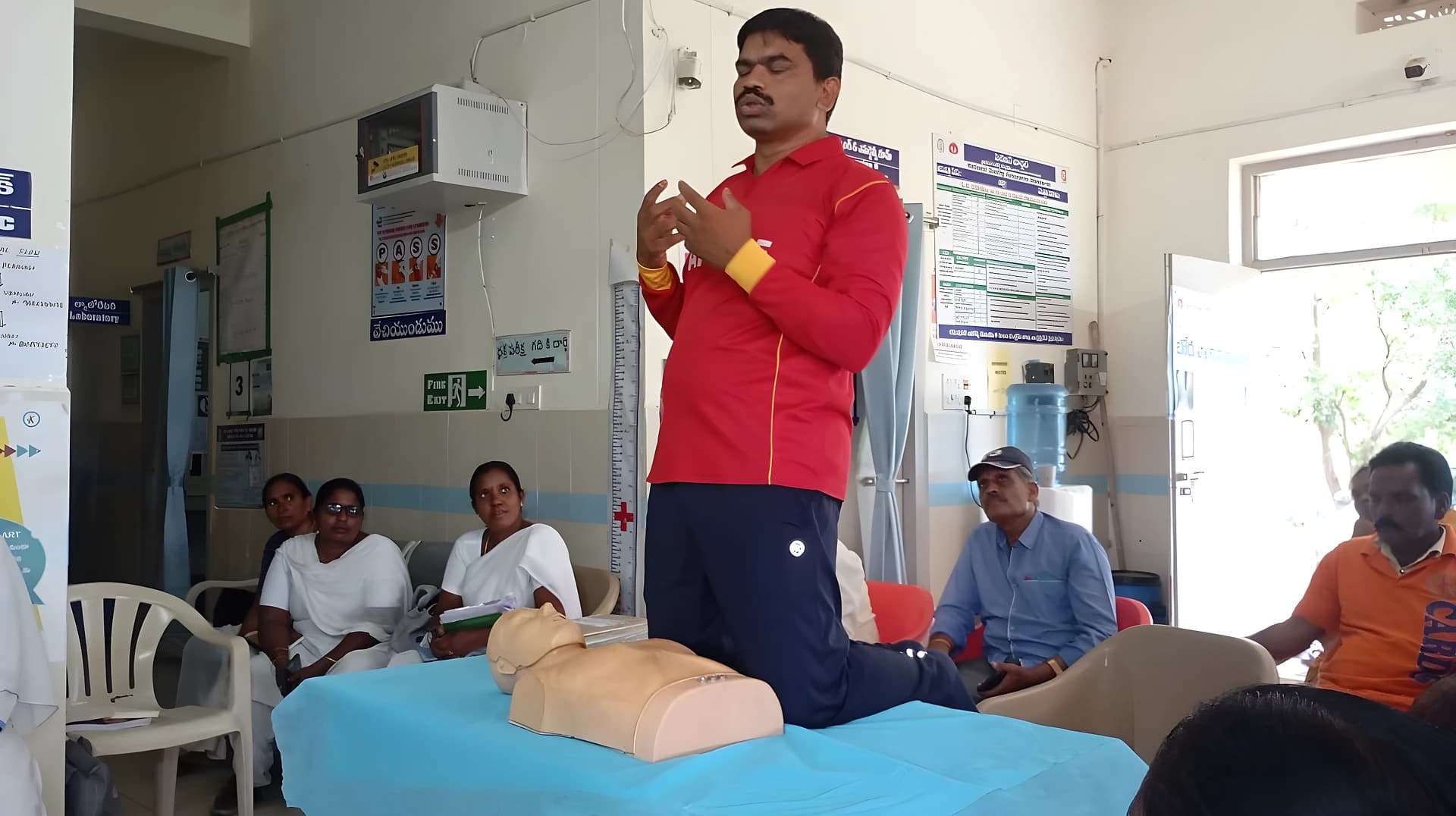 ఆశా కార్యకర్తలకు CPRపై అవగాహన